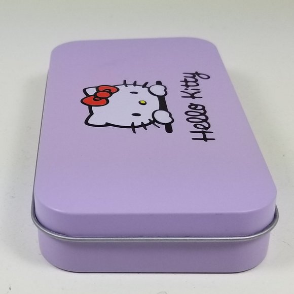 Hello Kitty Girls Brush make up set with purple tin - Picture 10 of 10